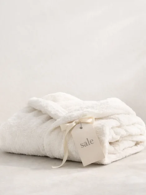 sale-on-towels-and-bathrobes-in-london-across-uk sale-on-towels-and-bathrobes-in-london-across-uk